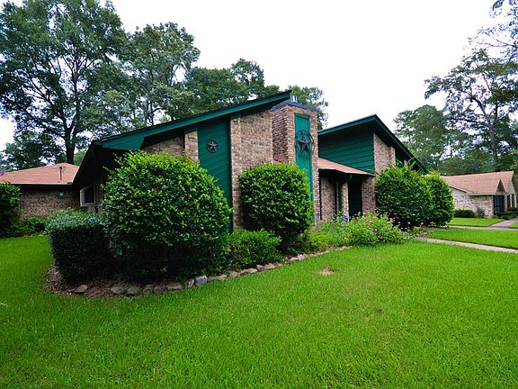 2nd image of 1505 Woodberry Dr