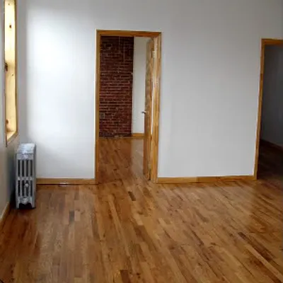 Rented by Nooklyn NYC LLC | media 26