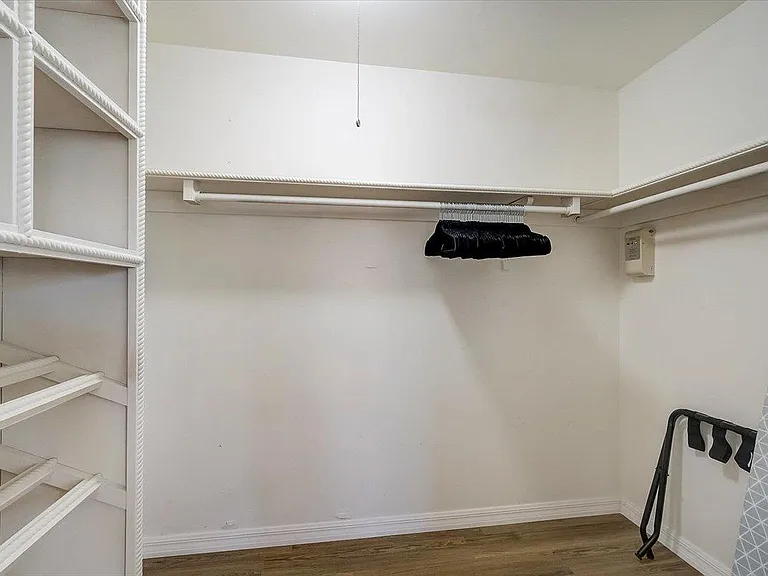 6228 Fordham Pl — Photo 22