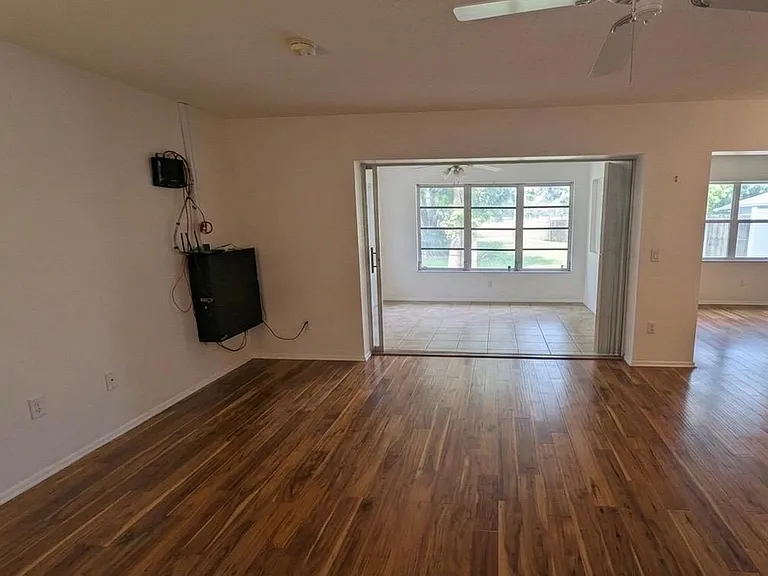 4155 Prudence Dr — Photo 6