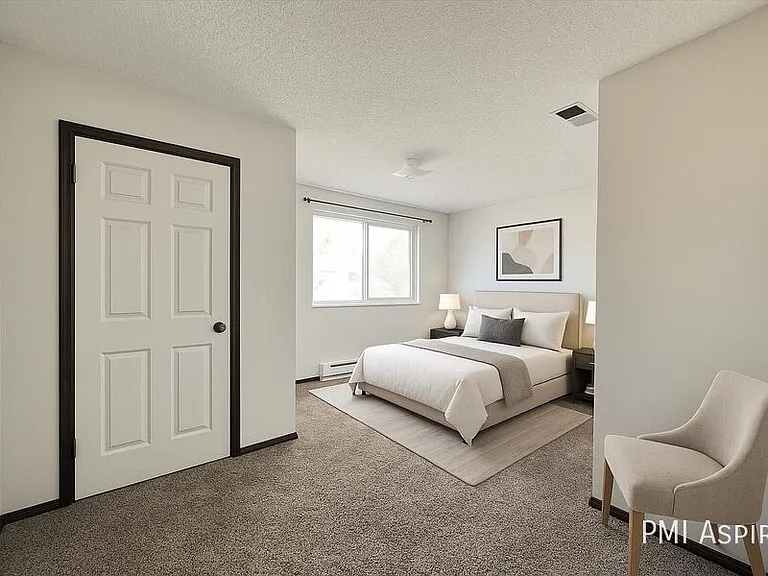 2024-2026 Lincoln St #2026 — Photo 6