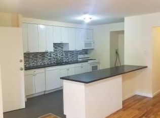 906 E 56th St, Brooklyn, NY 11234