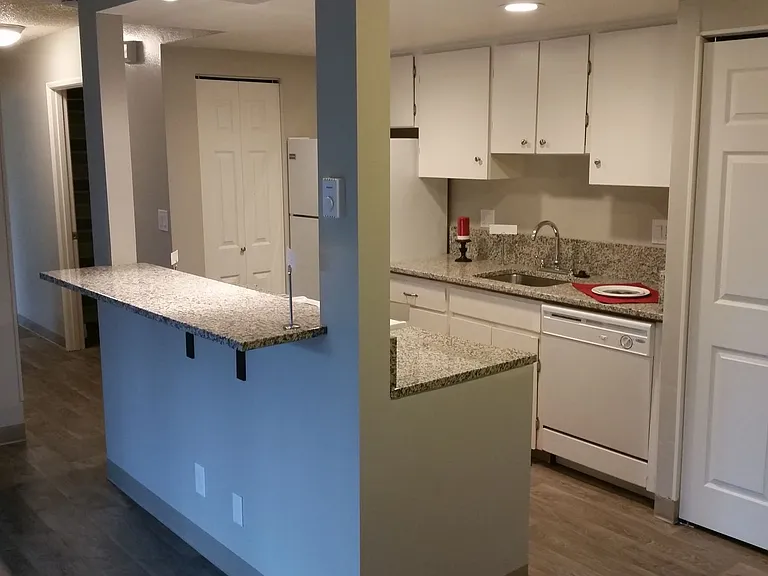 14500 SW Hall Blvd — Photo 1