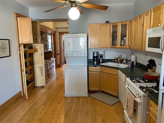 4th image of 2513 N Kimball Ave #2