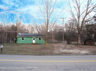 355 S Ionia Rd, Vermontville, MI 49096