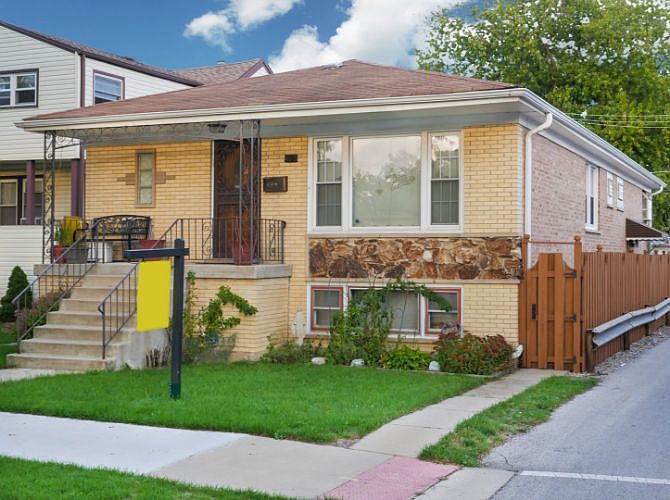 1st image of 4815 N Neenah Ave