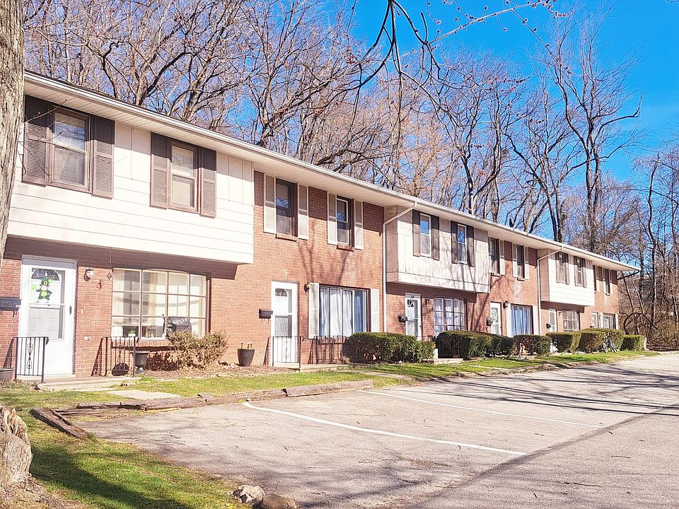 1st image of 324 Willow Ave