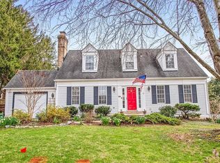 908 Pheasant Run Dr, Gaithersburg, MD 20878