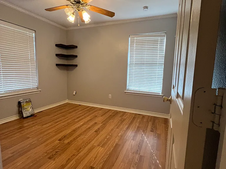 2730 FM 16 — Photo 25