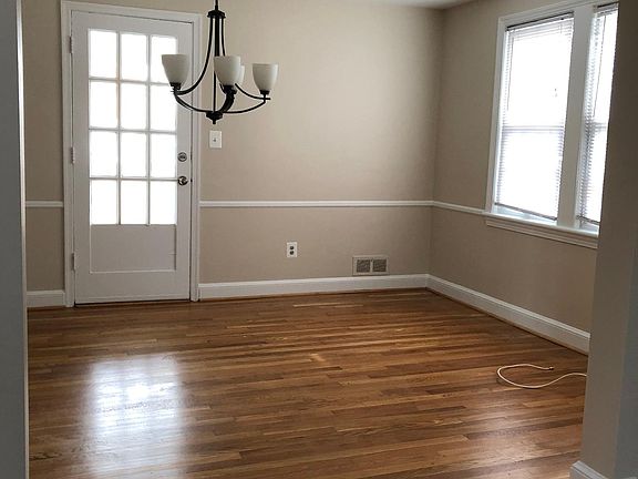 4th image of 8605 Grant St