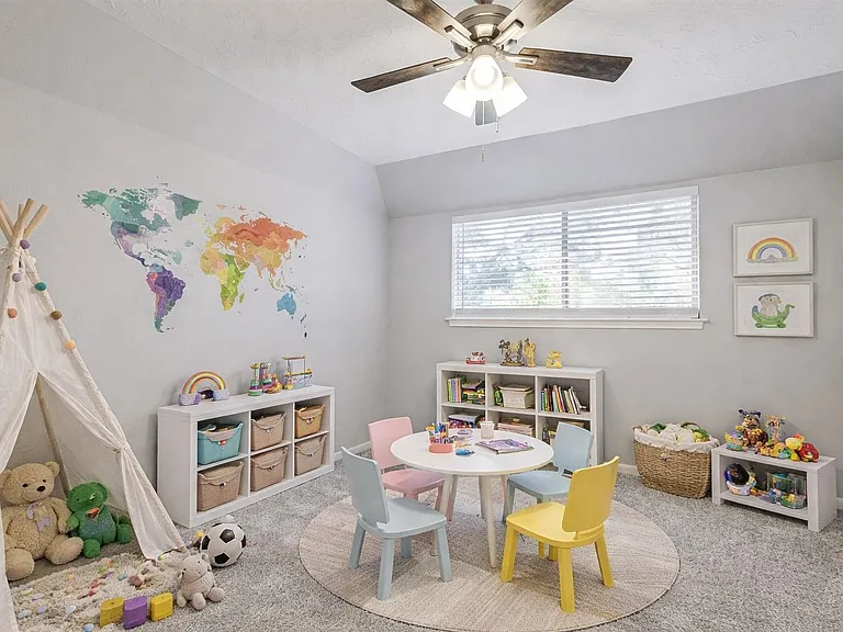 20506 Park Pine Dr — Photo 45
