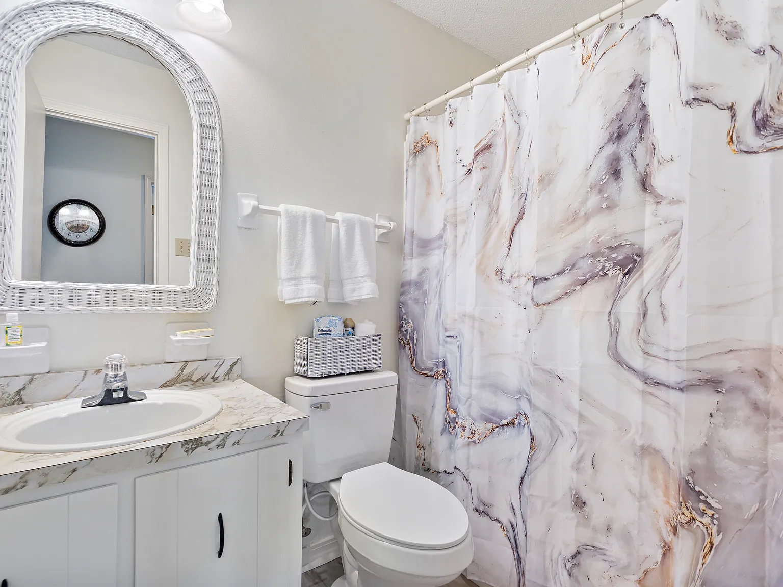 3 bed, 1662 sqft, $2,475 — Photo 3