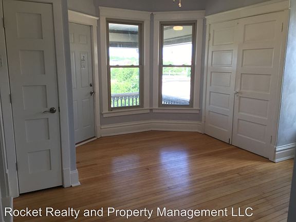 2nd image of 115 S Main St APT 109