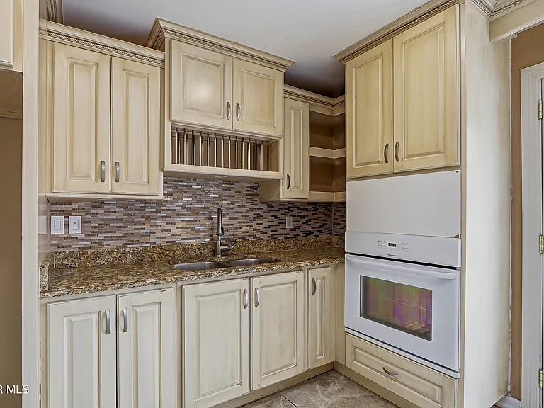 6115 Tesuque Dr — Photo 8