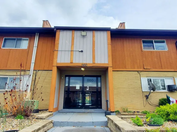 860 E Old Willow Rd APT 242, Prospect Heights, IL 60070