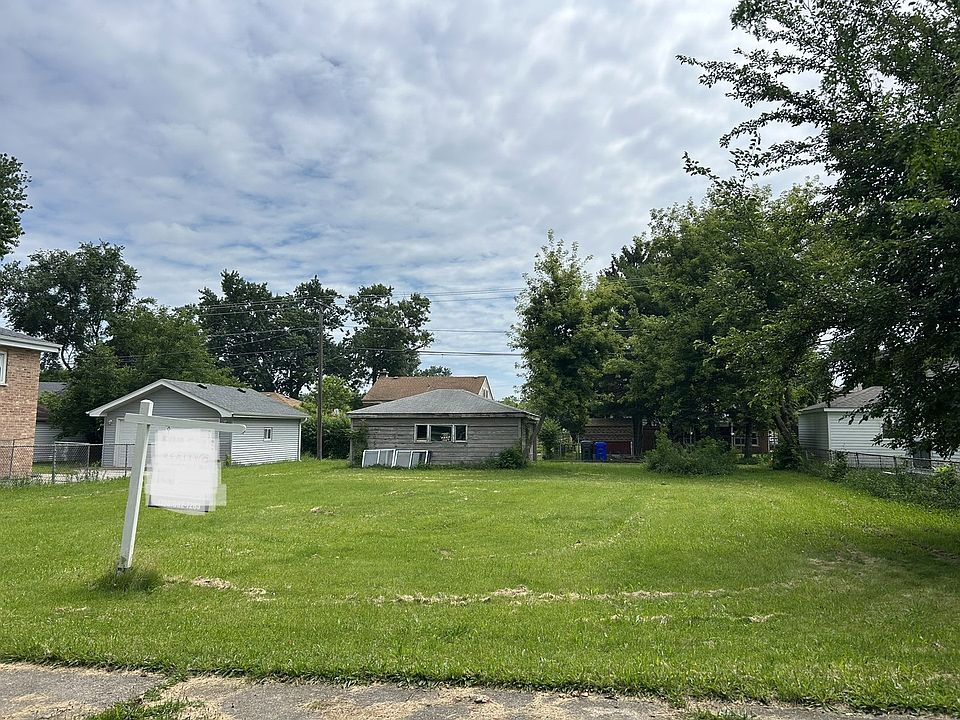 2nd image of 4223 Elm Ave