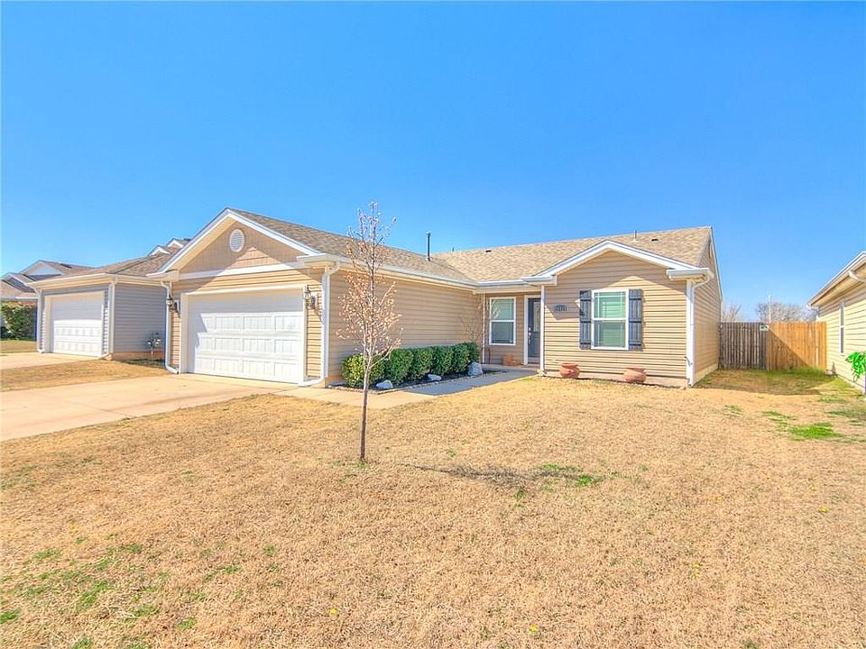 1st image of 15413 Nightshade Dr