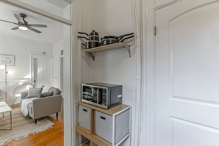 82 Price Ave #B — Photo 22