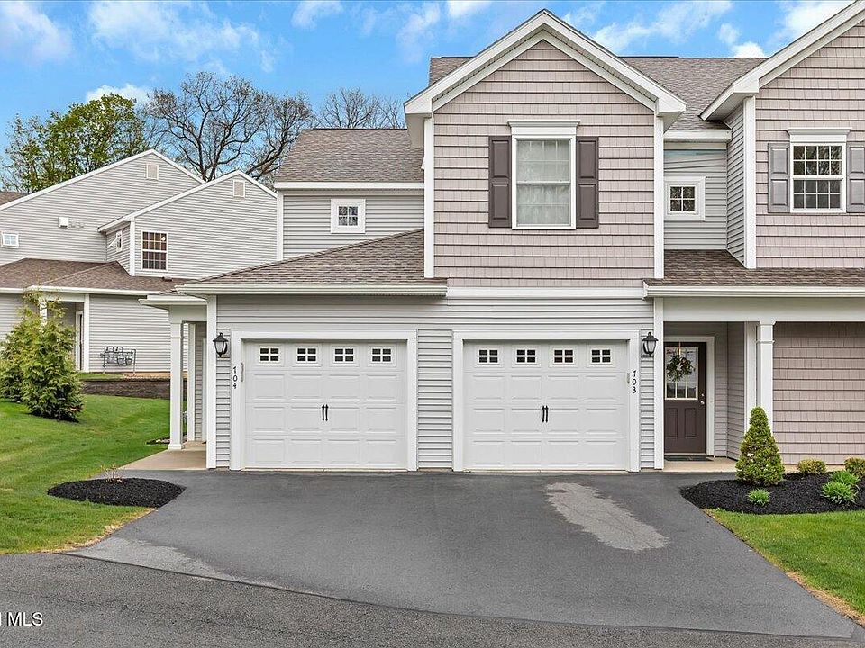 1st image of 704 Grayson Place