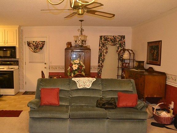 2nd image of 5106 Pinedale Dr
