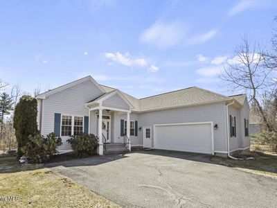 140 Pine Cone Ln, Hinsdale, MA, 01235