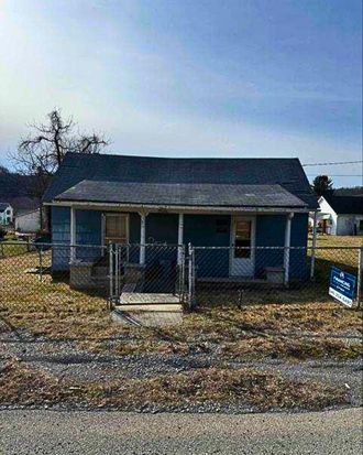 2409 2nd St, Radford, VA 24141