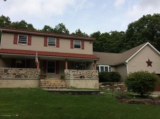 6 W Valley Dr, Lehighton, PA 18235