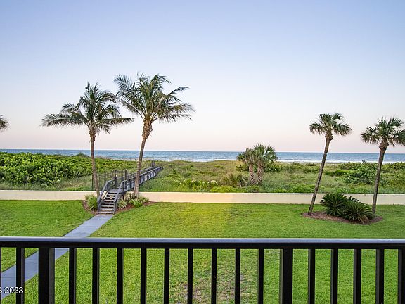 5th image of 4570 Ocean Beach Blvd #208
