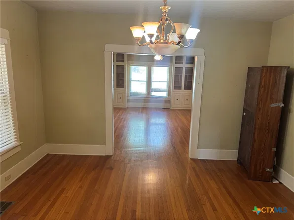 617 W Lamar Ave, Temple, TX 76501