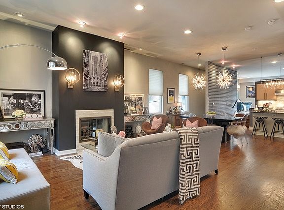 2nd image of 3127 N Clifton Ave #2
