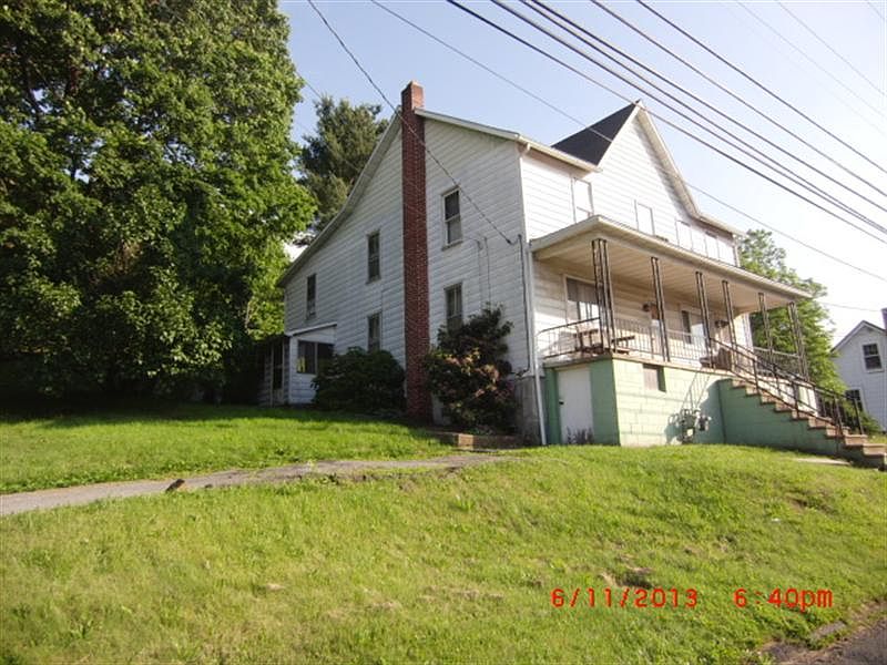 2nd image of 15000 Paradise St SW