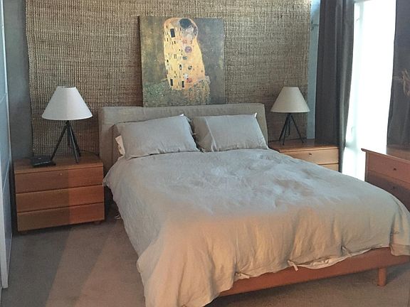 Bedroom area with queen bed