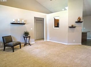 88085 10th St, Veneta, OR 97487