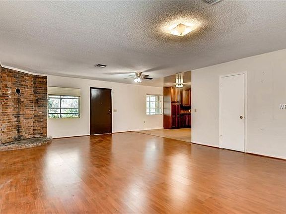 2nd image of 645 Brookwood Ln