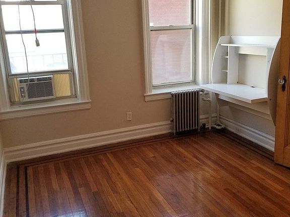 2nd image of 3160 30th St APT 1