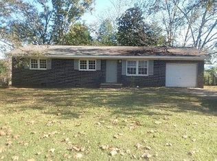 2017 Woodland Dr, Dothan, AL 36301