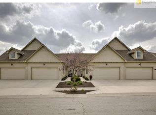 2421 NE 107th Ter, Kansas City, MO 64155
