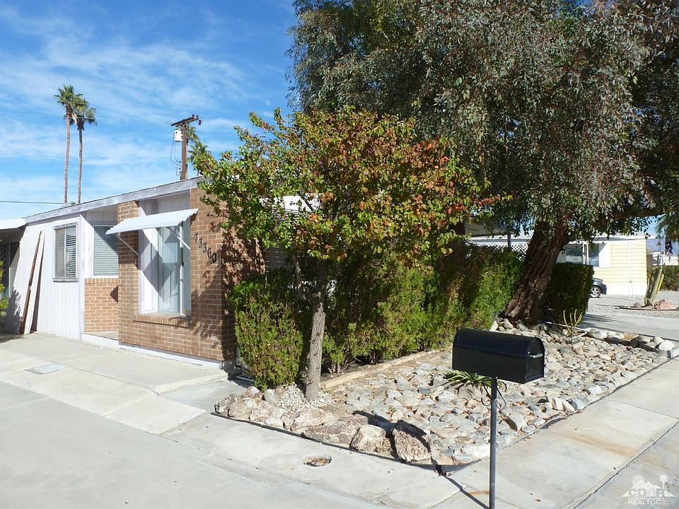 2nd image of 73360 Broadmoor Dr