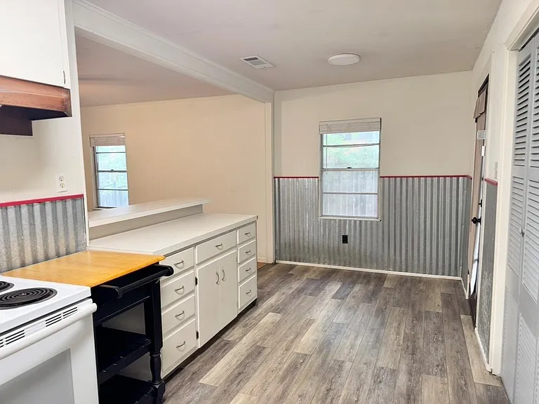 406 Swanee Dr #1 — Photo 7