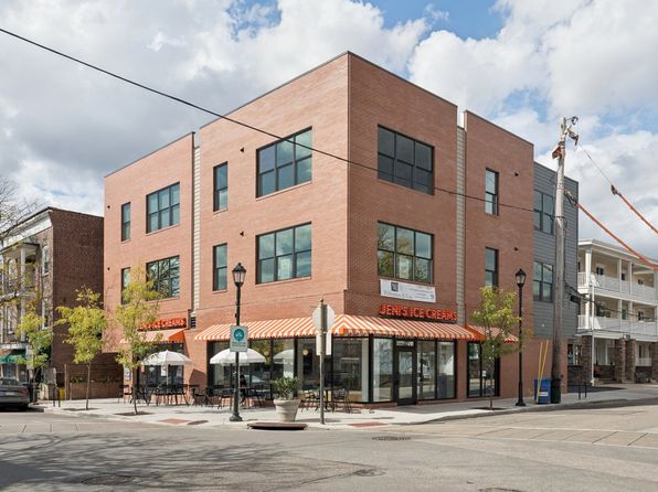 100 Forrest Ave #202