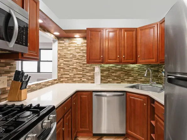 1225 Kennedy Boulevard image 11 of 19