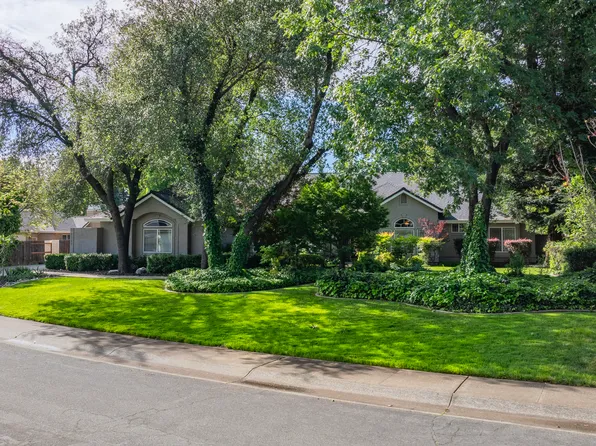 2357 Templeton Dr, Redding, CA 96002