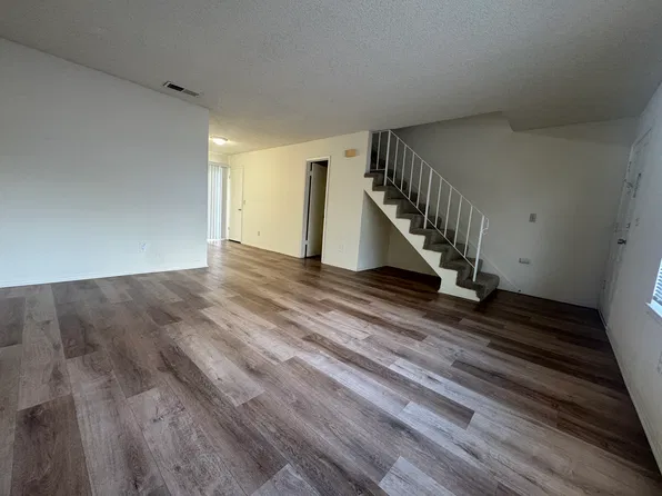 10310 El Camino Real APT 1, Atascadero, CA 93422
