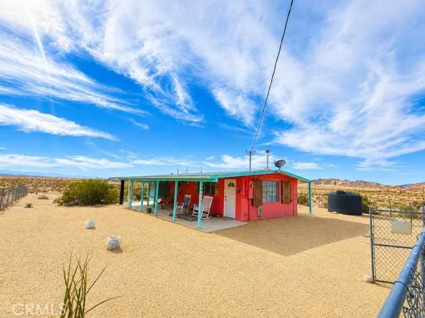 4260 Gayley Ln, Twentynine Palms, CA 92277
