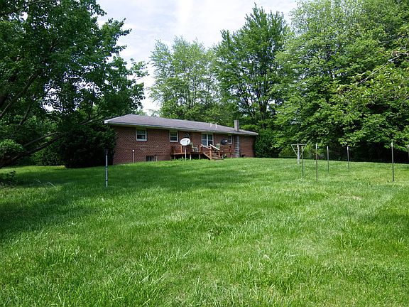 2nd image of 1370 E County Road 350 N