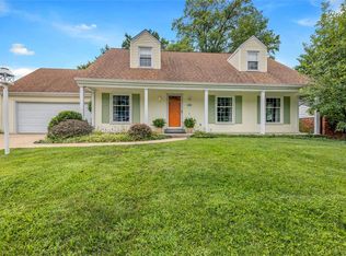 446 Windsor Spring Dr, Saint Louis, MO