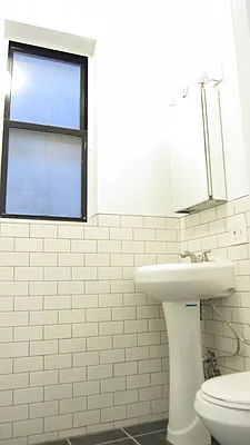 Rented by Bohemia Realty Group | media 13