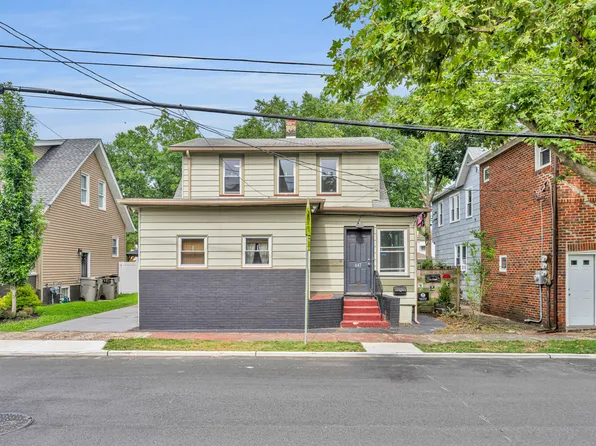 647 N Delaware St, Paulsboro, NJ 08066