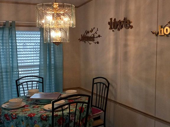 4th image of 4704 Lakeland Harbor Cres