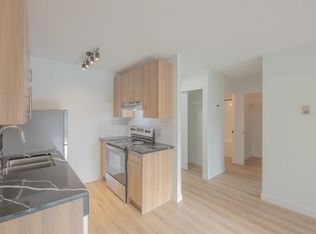 The Rundle, Calgary, AB T2R 0M8